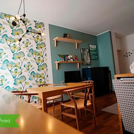 Orea Spiti - A Cozy Place In Moscova District Daire